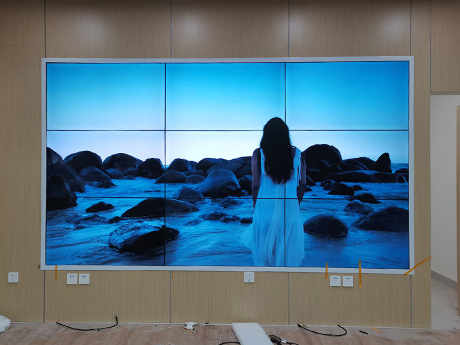 LCDID拼接屏为江苏太仓化工厂大厅打造顶级多媒体音视频展示系统解决方案